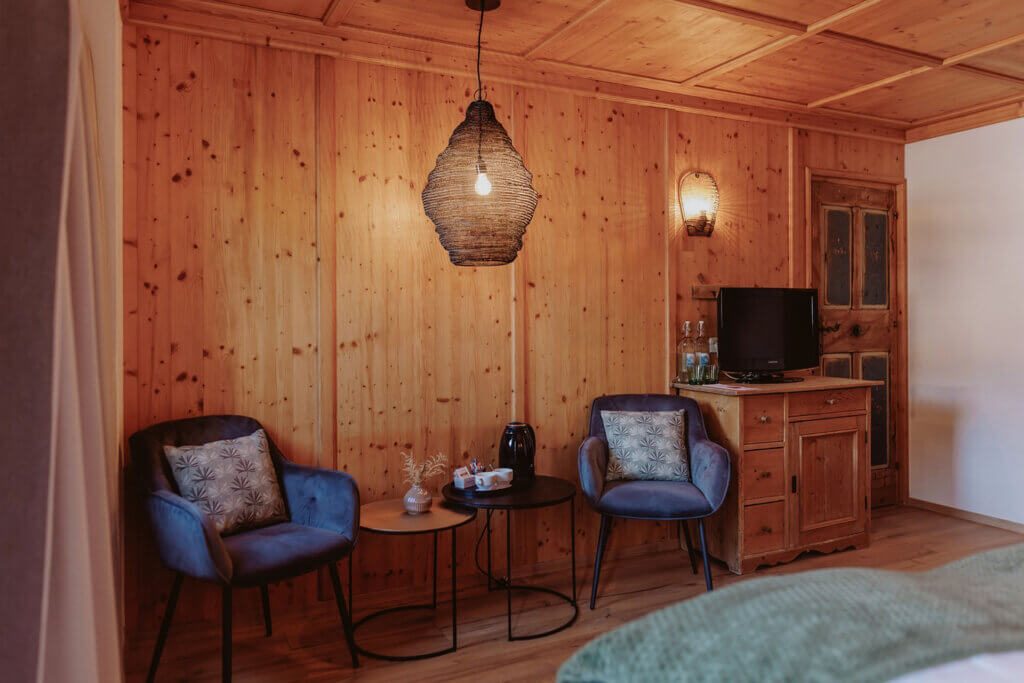 dorfhotel-gluecksschmiede-zimmer-doppelzimmer-vintage-5