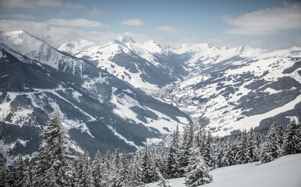 Skicircus Saalbach Hinterglemm Aktivitäten im Winter